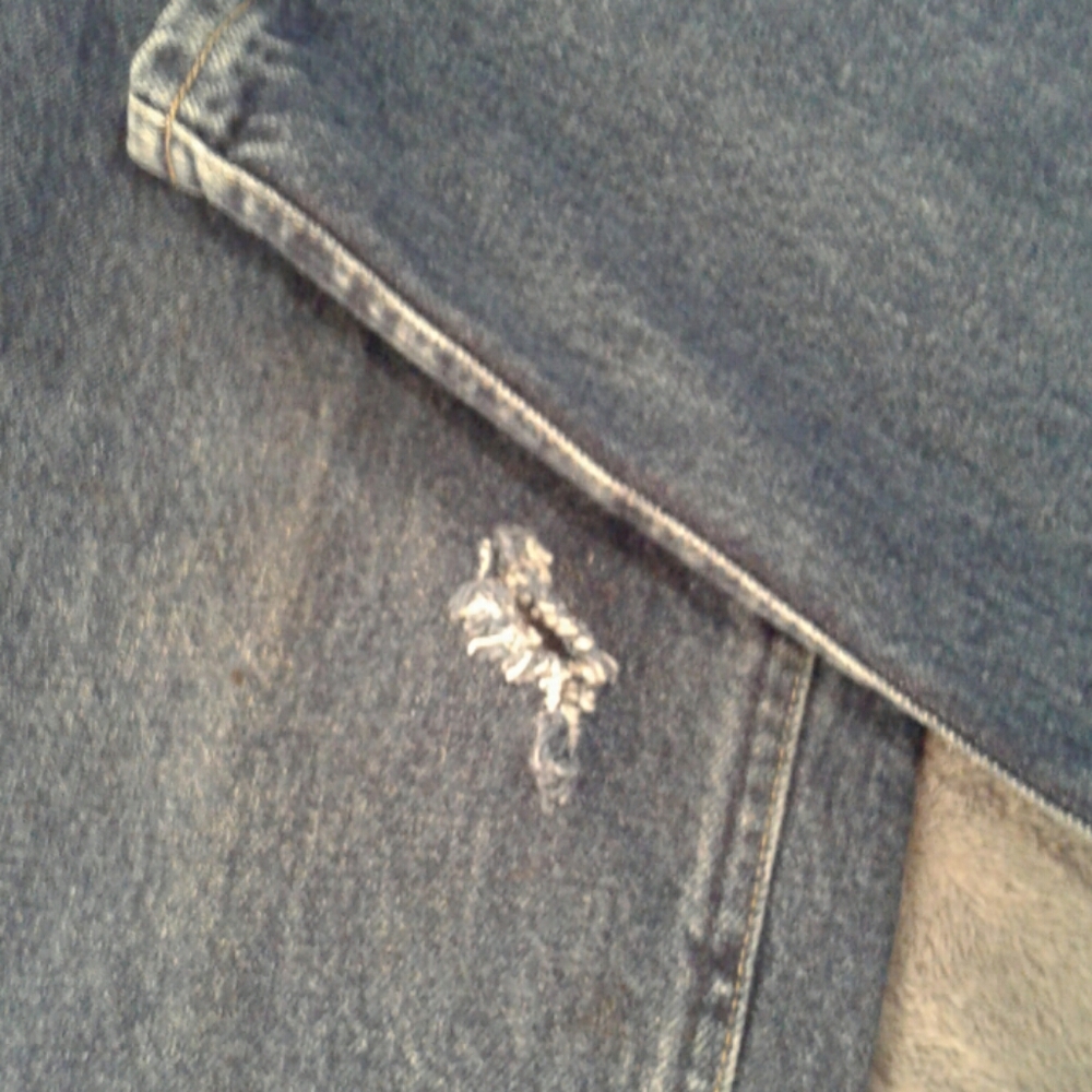 Jeans - Picture 2 of 3